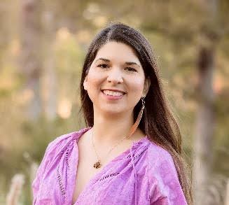 Photo of Laura Maesaka